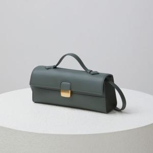 icon Bags & Wallets