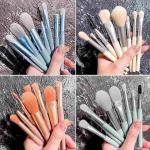 8pcs Travel Makeup Brush Kit Mini Cosmetic Brush For Face Foundation Blush Eye Shadow Wooden Handle (random Color)